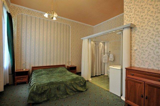 Misefa Kastely Bed & Breakfast Room photo