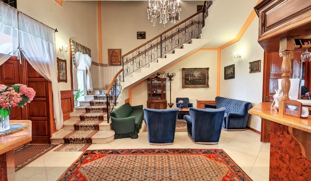 Misefa Kastely Bed & Breakfast Exterior photo